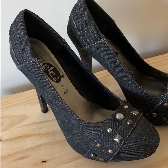 Studded denim platform heels size 6/7 - Picture 2 of 5